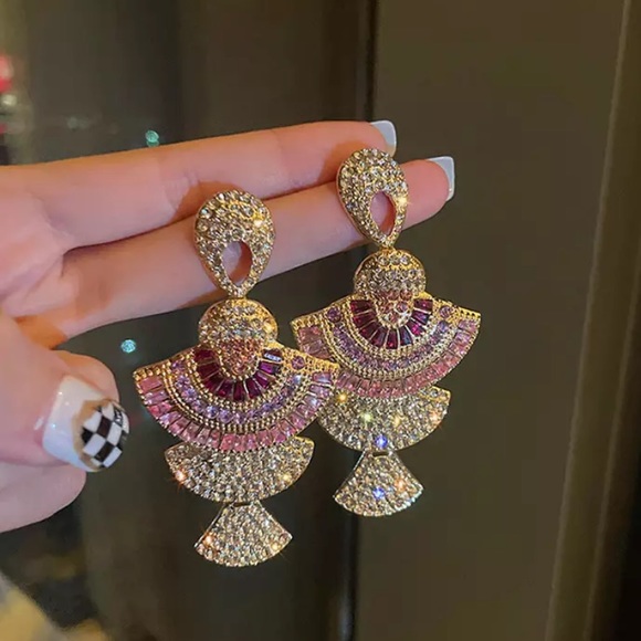 Sarrah Jewelry - New Statement & Gorgeous Oversized Statement Earrings